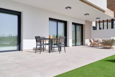 R4039870-Apartment-For-Sale-Estepona-Ground-Floor-Apartment-3-Beds-121-Built-12