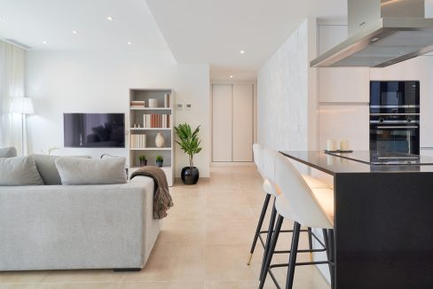 R4039870-Apartment-For-Sale-Estepona-Ground-Floor-Apartment-3-Beds-121-Built-14