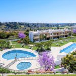 R4039870-Image 1-Ground Floor Apartment - 3 Beds - 121 Built