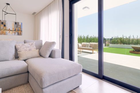 R4039870-Apartment-For-Sale-Estepona-Ground-Floor-Apartment-3-Beds-121-Built-19