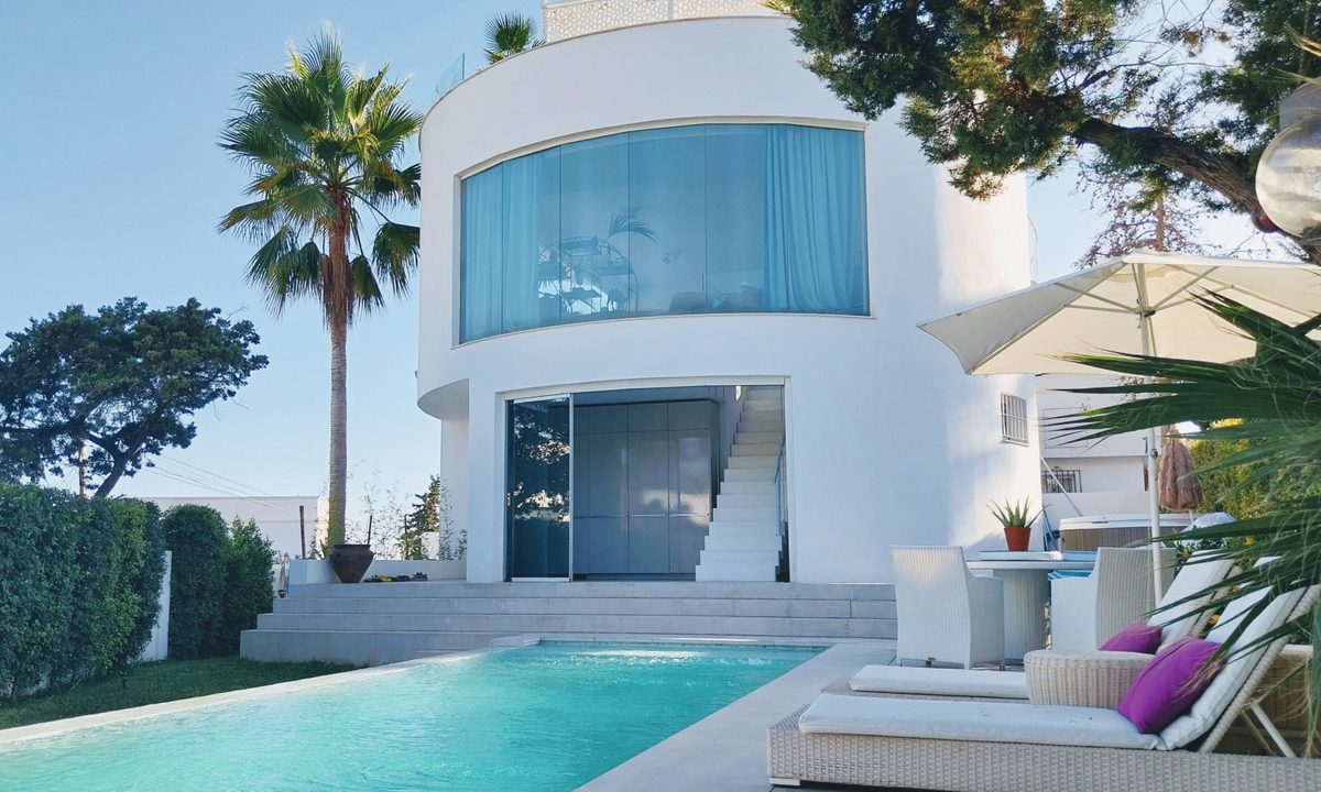 R4842364-House-For-Sale-Marbesa-Detached-Villa-3-Beds-309-Built-1
