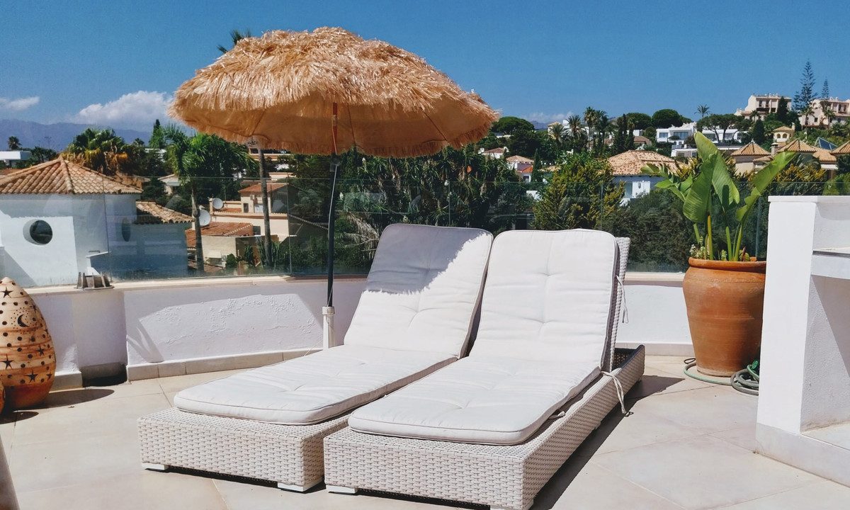 R4842364-House-For-Sale-Marbesa-Detached-Villa-3-Beds-309-Built-21