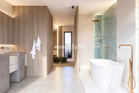 R4848226-House-For-Sale-Elviria-Detached-Villa-4-Beds-261-Built-11