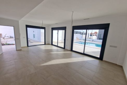 R4876183-House-For-Sale-Manilva-Detached-Villa-4-Beds-184-Built-2