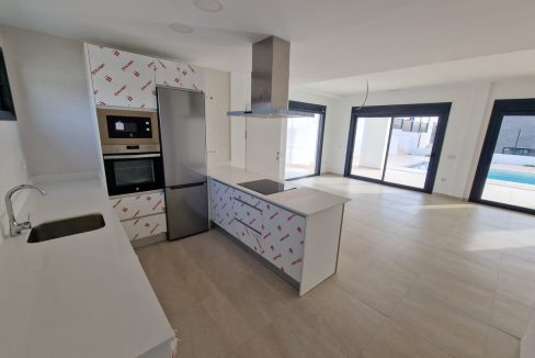 R4876183-House-For-Sale-Manilva-Detached-Villa-4-Beds-184-Built-5