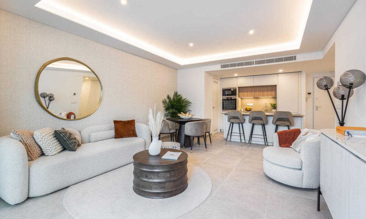 R4876693-Apartment-For-Sale-Fuengirola-Middle-Floor-Apartment-2-Beds-83-Built-1