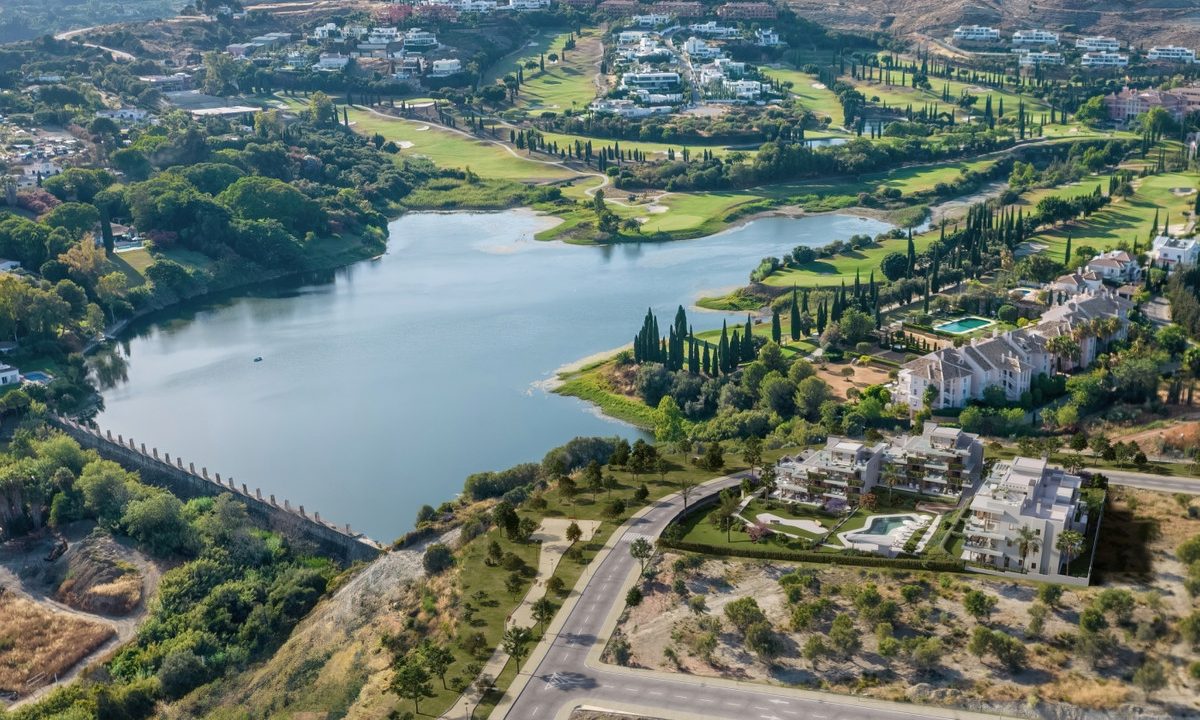 R4885018-Apartment-For-Sale-Estepona-Ground-Floor-Apartment-3-Beds-119-Built-6
