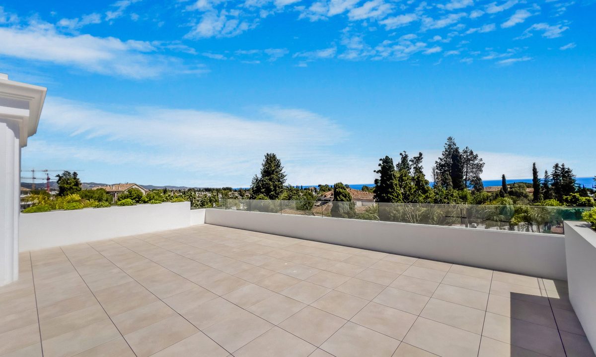 R4907779-House-For-Sale-The-Golden-Mile-Detached-Villa-6-Beds-647-Built-36
