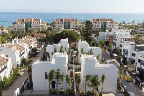R4907800-House-For-Sale-The-Golden-Mile-Detached-Villa-4-Beds-434-Built-32