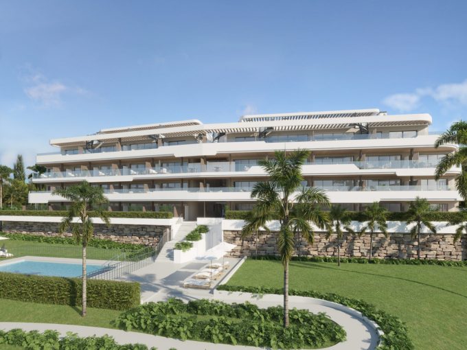 R4913209-Image 1-Ground Floor Apartment - 3 Beds - 131 Built