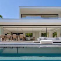 R4927297-Image 1-Detached Villa - 3 Beds - 278 Built