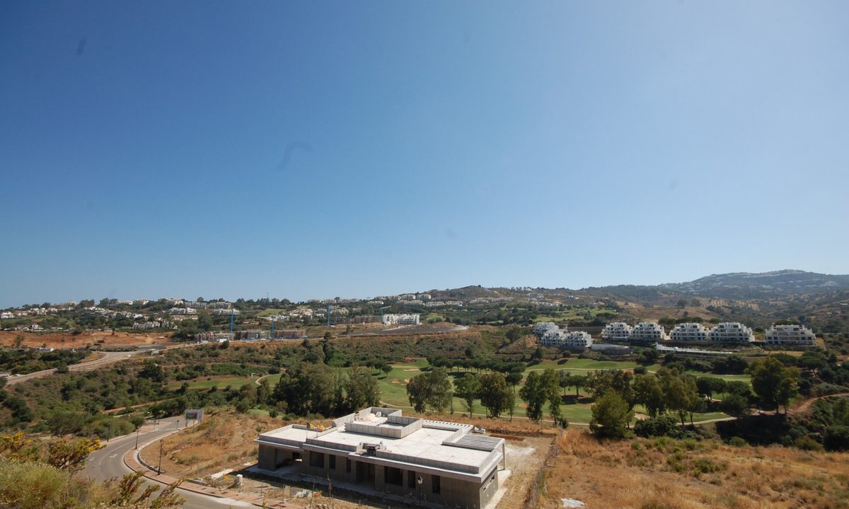 R4954051-House-For-Sale-La-Cala-Golf-Detached-Villa-4-Beds-253-Built-3