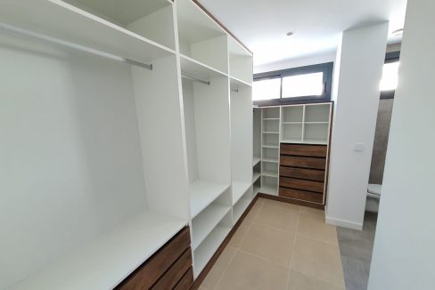 R4959004-House-For-Sale-La-Duquesa-Detached-Villa-4-Beds-205-Built-22