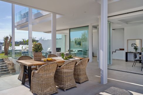 R4972885-House-For-Sale-Marbella-Detached-Villa-4-Beds-321-Built-1