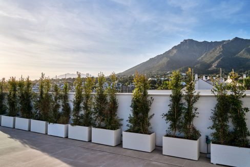 R4972885-House-For-Sale-Marbella-Detached-Villa-4-Beds-321-Built-30