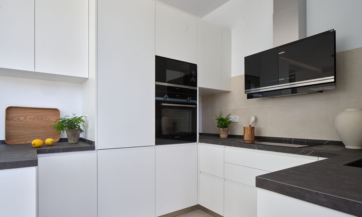 R4972885-House-For-Sale-Marbella-Detached-Villa-4-Beds-321-Built-7