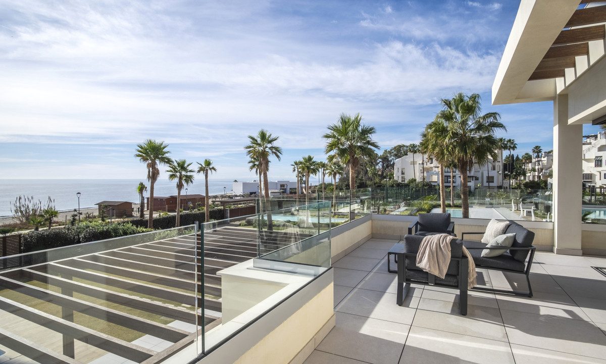 R4974442-House-For-Sale-New-Golden-Mile-Detached-Villa-4-Beds-370-Built-33