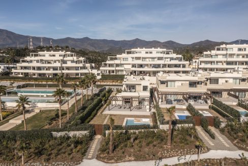 R4974442-House-For-Sale-New-Golden-Mile-Detached-Villa-4-Beds-370-Built-44