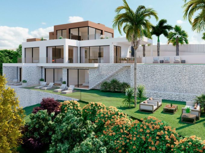 R4974739-Image 1-Detached Villa - 5 Beds - 605 Built