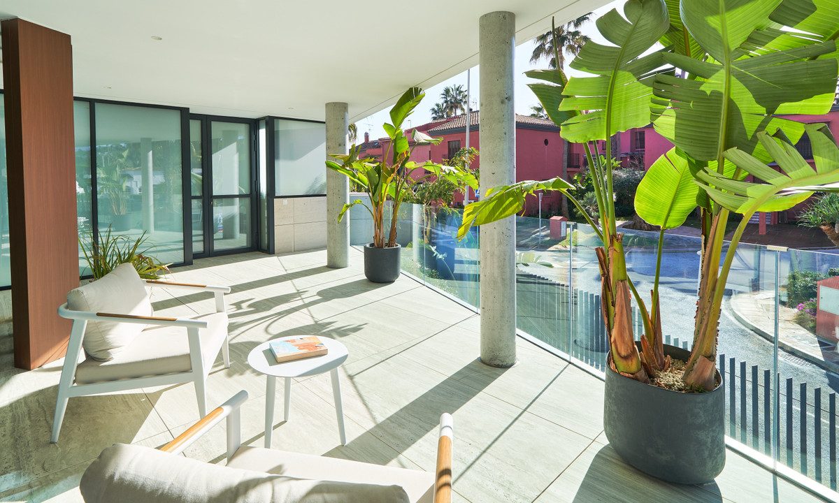 R4989445-Apartment-For-Sale-Estepona-Middle-Floor-Apartment-2-Beds-108-Built-12