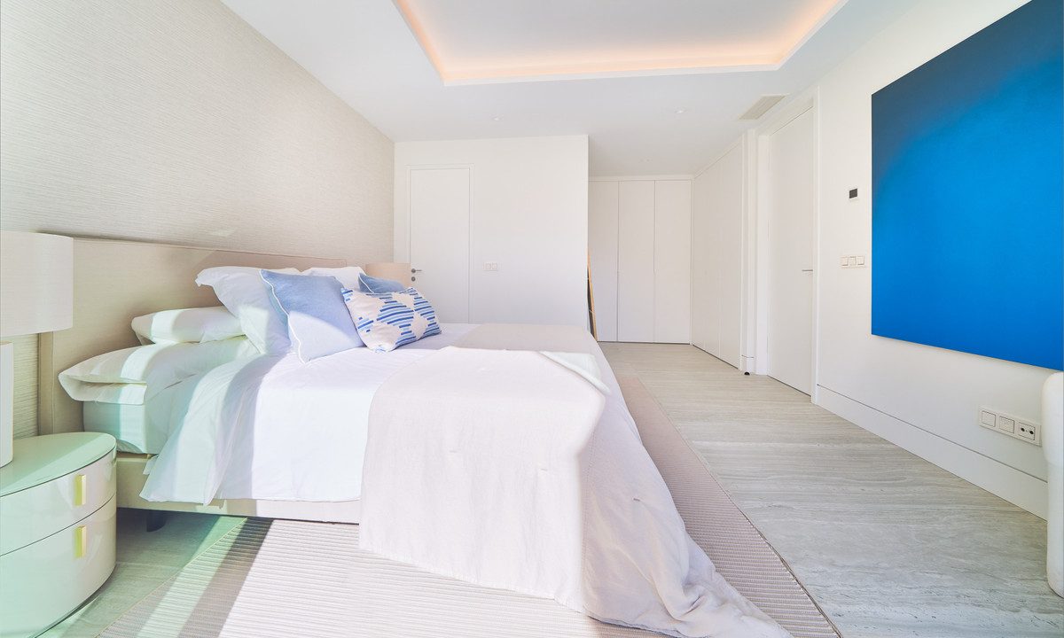 R4989445-Apartment-For-Sale-Estepona-Middle-Floor-Apartment-2-Beds-108-Built-14