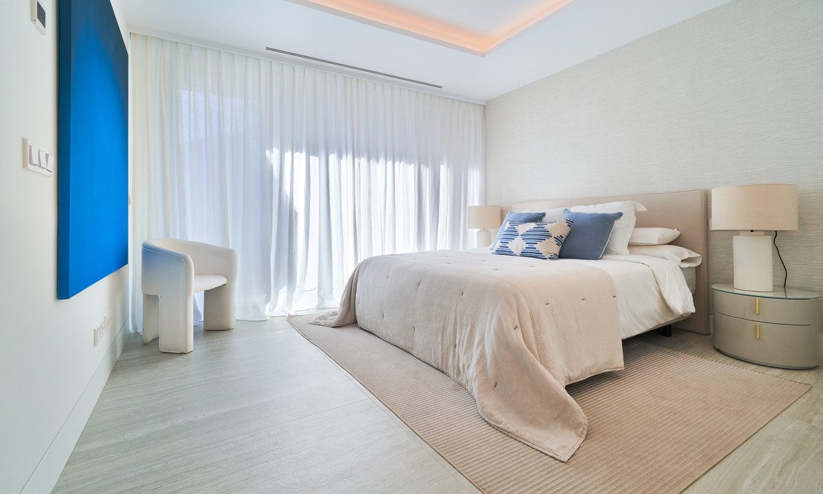 R4989445-Apartment-For-Sale-Estepona-Middle-Floor-Apartment-2-Beds-108-Built-17