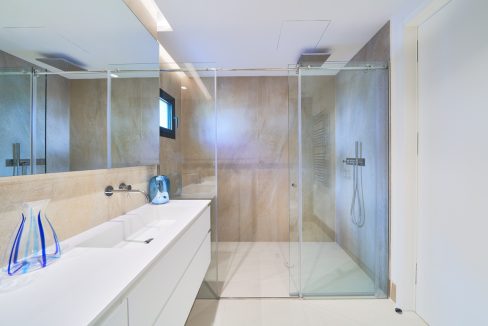 R4989445-Apartment-For-Sale-Estepona-Middle-Floor-Apartment-2-Beds-108-Built-20