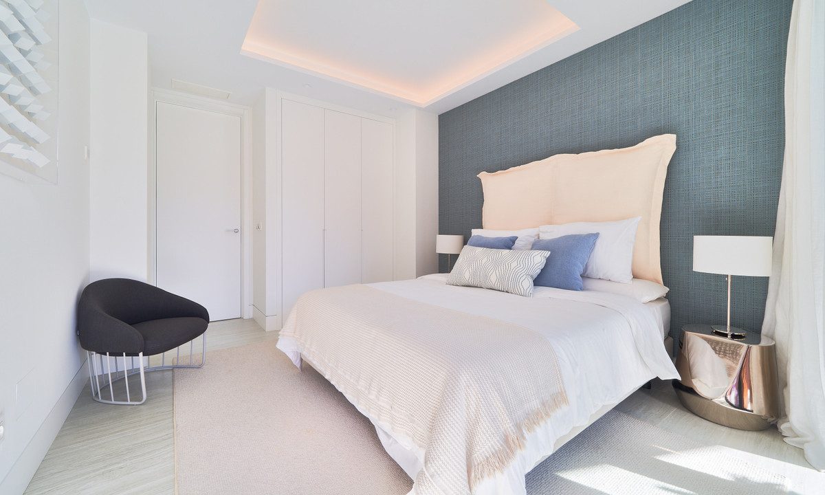 R4989445-Apartment-For-Sale-Estepona-Middle-Floor-Apartment-2-Beds-108-Built-23