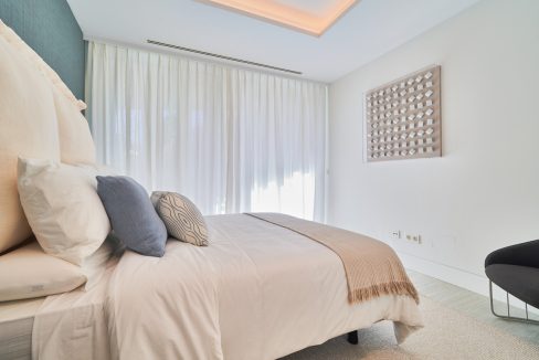 R4989445-Apartment-For-Sale-Estepona-Middle-Floor-Apartment-2-Beds-108-Built-24
