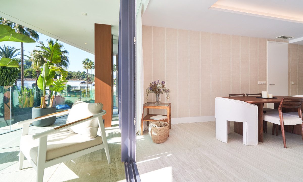 R4989445-Apartment-For-Sale-Estepona-Middle-Floor-Apartment-2-Beds-108-Built-9