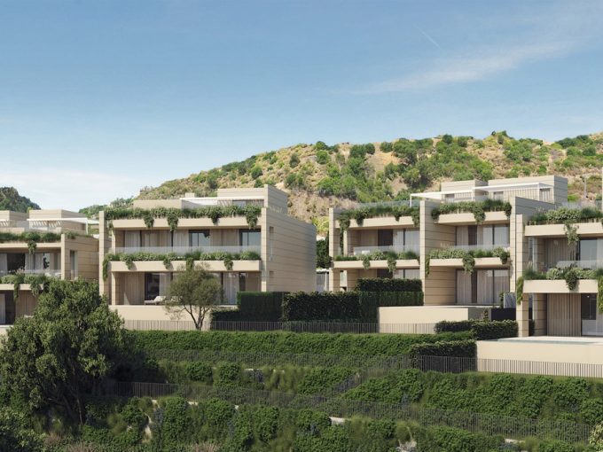 R5018227-Image 1-Top Floor Apartment - 2 Beds - 131 Built