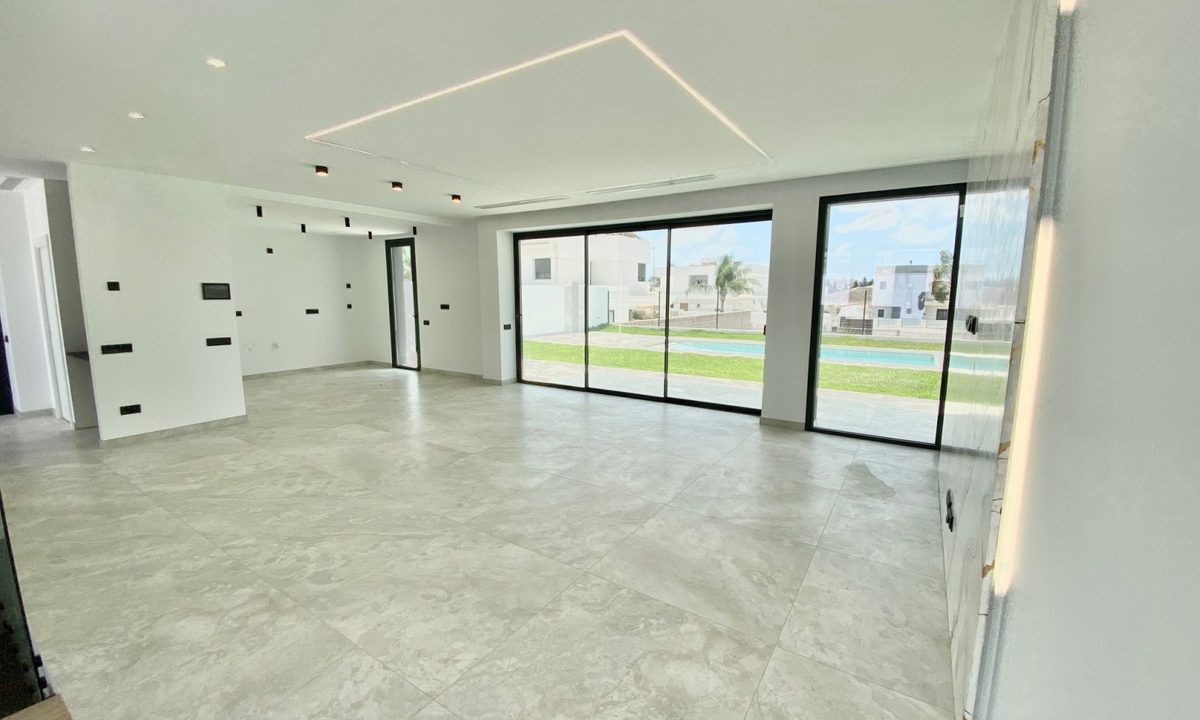 R5105752-House-For-Sale-Mijas-Detached-Villa-2-Beds-209-Built-5