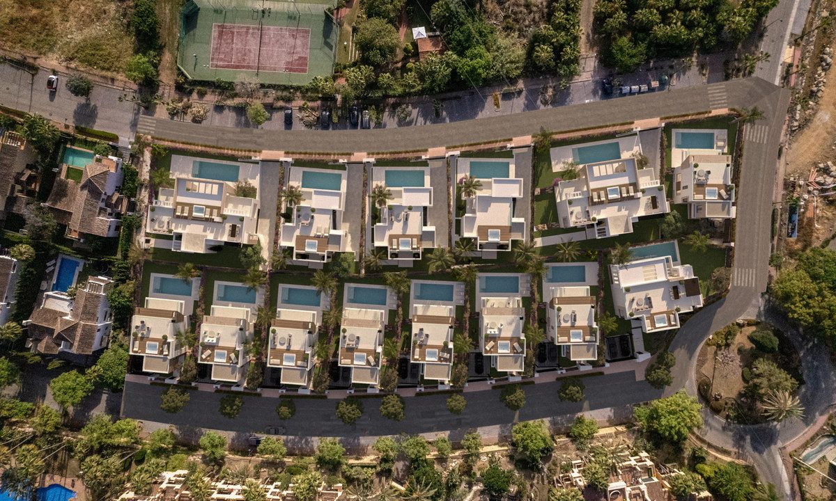 R5106211-House-For-Sale-Estepona-Detached-Villa-5-Beds-287-Built-15