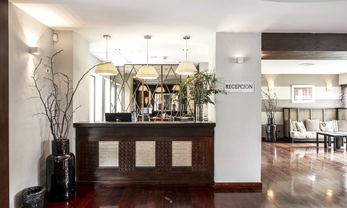 R5106211-House-For-Sale-Estepona-Detached-Villa-5-Beds-287-Built-21