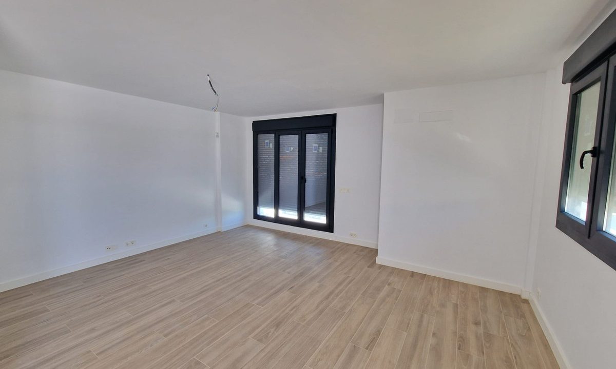 R5110435-House-For-Sale-Manilva-Semi-Detached-House-2-Beds-128-Built-10