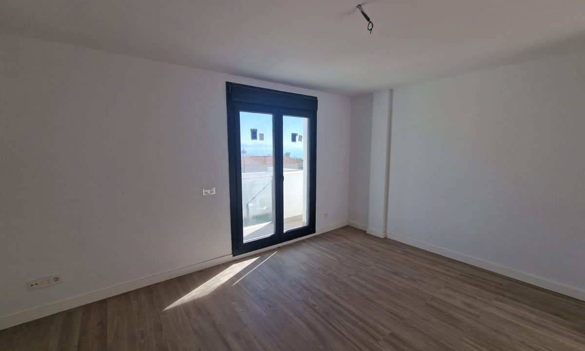 R5110435-House-For-Sale-Manilva-Semi-Detached-House-2-Beds-128-Built-8