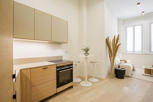 R5126008-Apartment-For-Sale-Centro-Historico-Duplex-2-Beds-87-Built-2