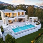 R5128819-Image 1-Detached Villa - 5 Beds - 605 Built