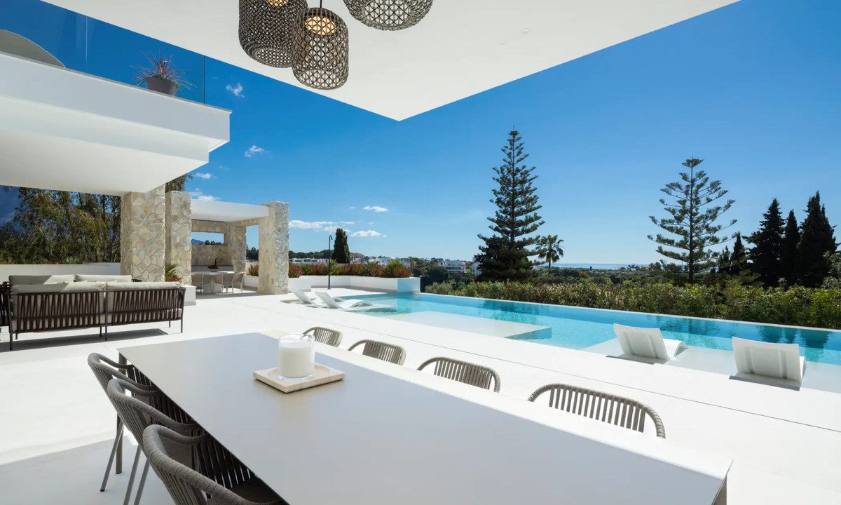 R5128819-House-For-Sale-La-Quinta-Detached-Villa-5-Beds-605-Built-6