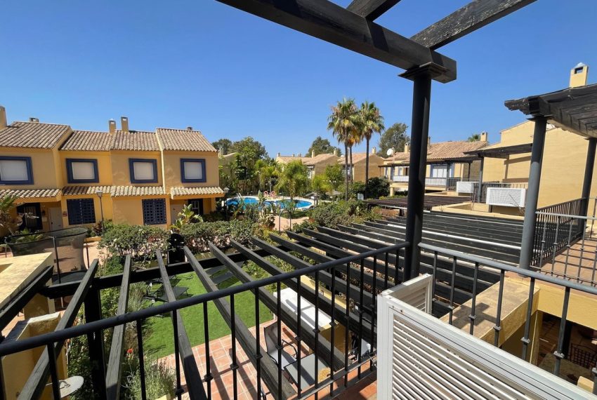 R4108606-Townhouse-For-Sale-Nueva-Andalucia-Terraced-3-Beds-136-Built-15