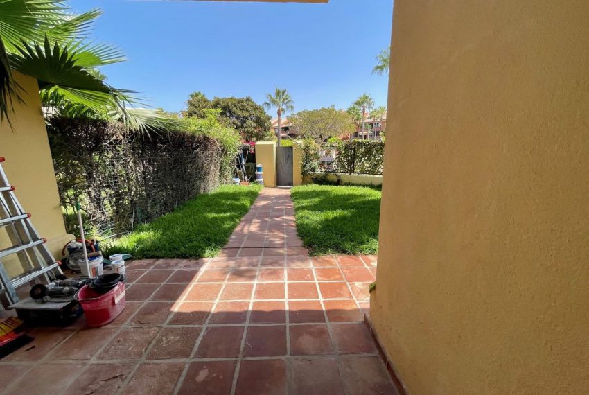R4108606-Townhouse-For-Sale-Nueva-Andalucia-Terraced-3-Beds-136-Built-17