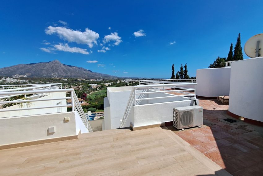 R4151392-Villa-For-Sale-Nueva-Andalucia-Semi-Detached-2-Beds-200-Built-11