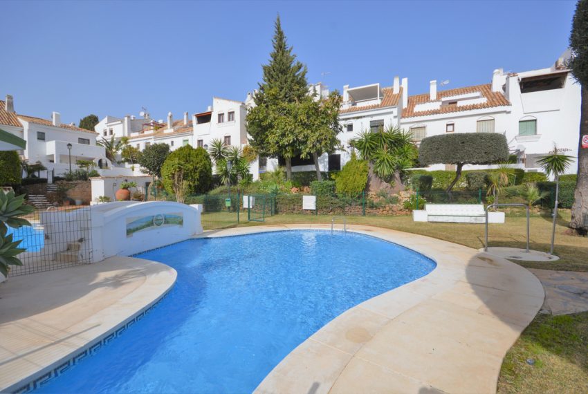 R4001077-Townhouse-For-Sale-Marbella-Terraced-3-Beds-90-Built-1
