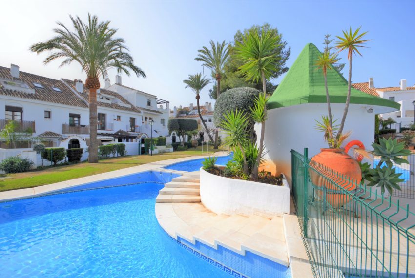 R4001077-Townhouse-For-Sale-Marbella-Terraced-3-Beds-90-Built-3