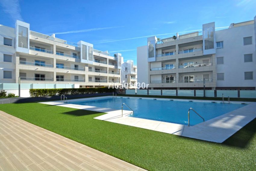 R4057147-Apartment-For-Sale-San-Pedro-de-Alcantara-Middle-Floor-3-Beds-106-Built-12