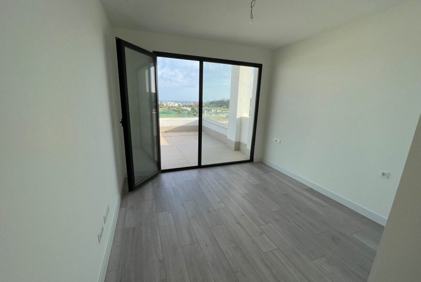 R4095613-Apartment-For-Sale-Estepona-Penthouse-3-Beds-275-Built-13