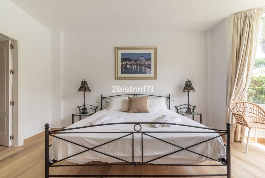R4345150-Villa-For-Sale-Calahonda-Detached-4-Beds-292-Built-14