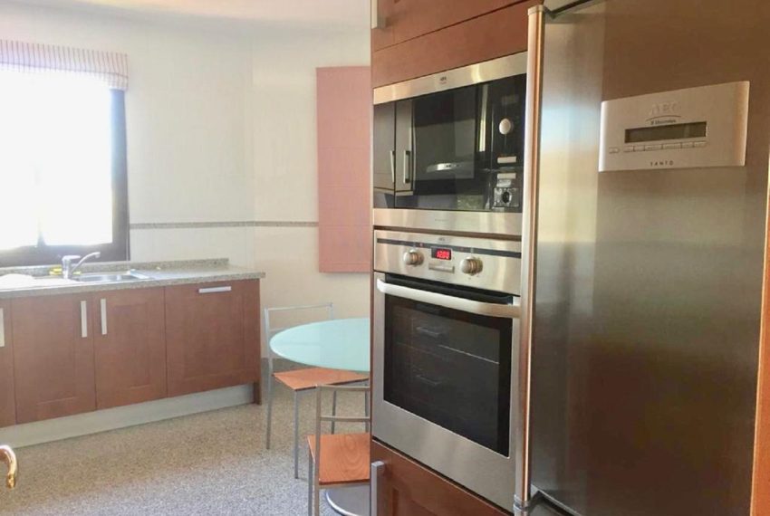 R3635870-Apartment-For-Sale-Estepona-Middle-Floor-3-Beds-222-Built-7