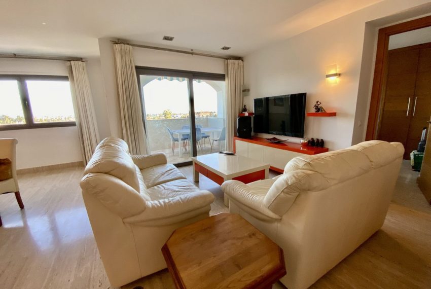 R3992011-Apartment-For-Sale-San-Pedro-de-Alcantara-Penthouse-2-Beds-100-Built