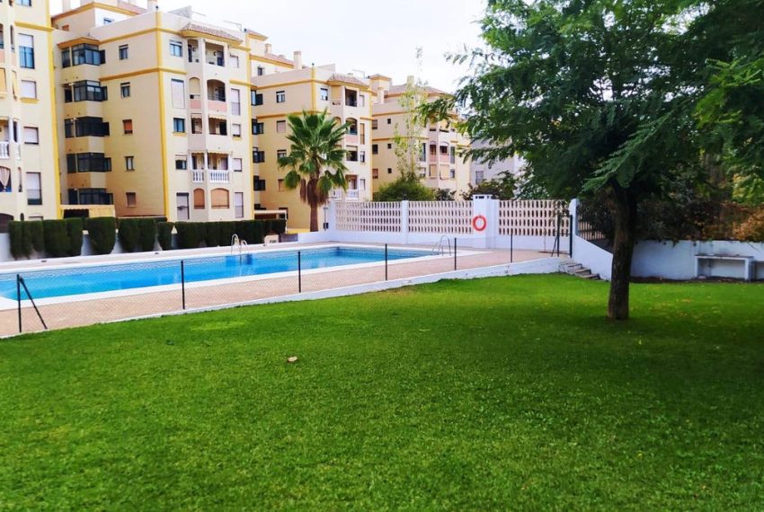 R4345810-Apartment-For-Sale-Marbella-Middle-Floor-3-Beds-100-Built